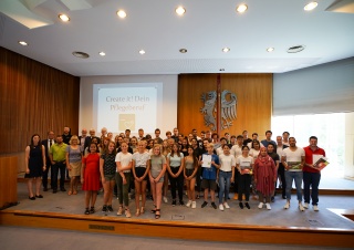 Create it! Dein Pflegeberuf! Create it! Dein Pflegeberuf!